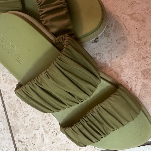 Sorrel two strap platform slide on - Picture 10 of 12